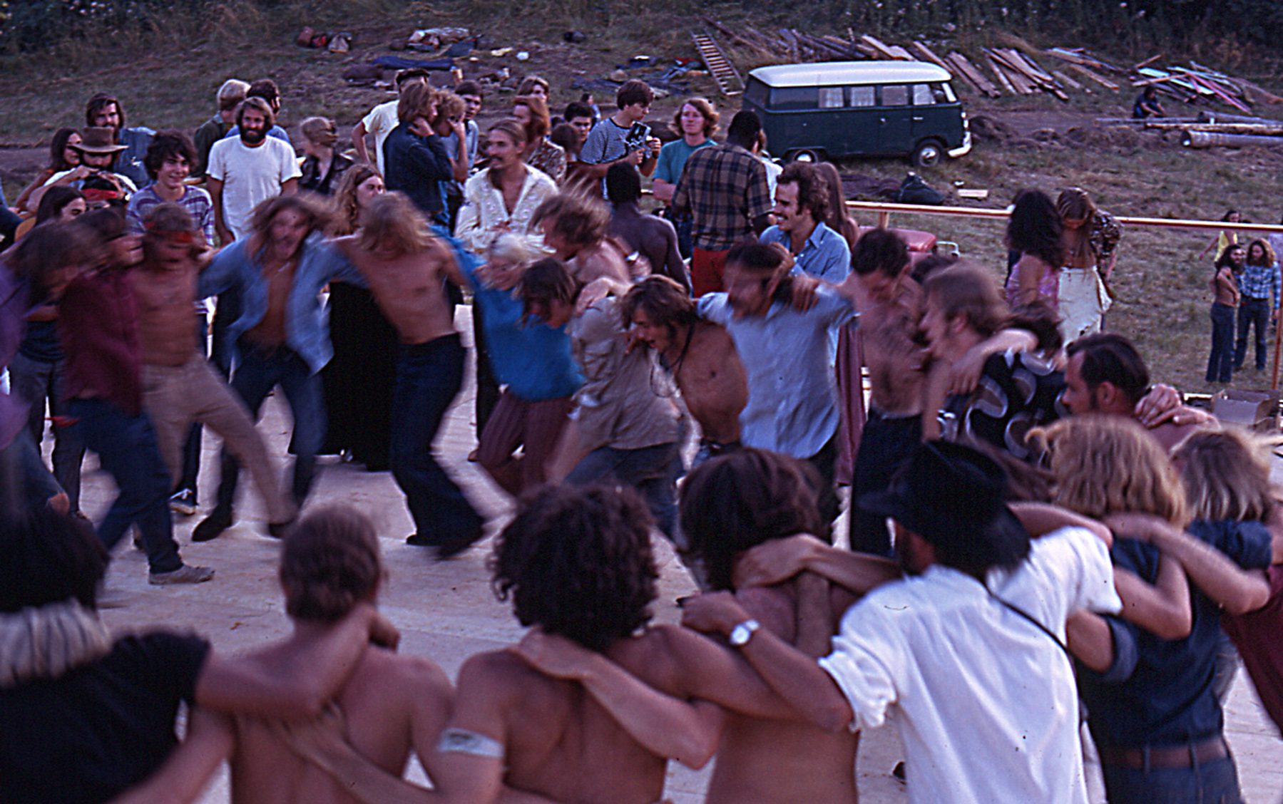 vortexdancingonstage vortexdancingonstage